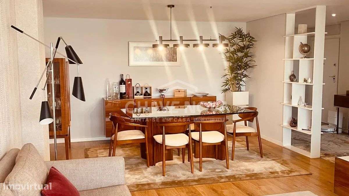 T3 c/ 2 Lugares de Garagem em Paranhos-1