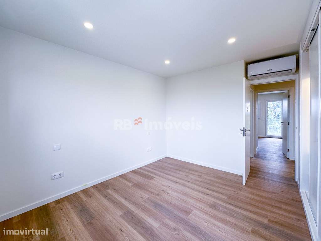 Apartamento Novo T3 c/ Varanda e Elevador- Cidade de Santarém-23