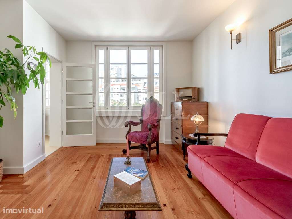 Apartamento T4 totalmente renovado, Porto - Grande imagem: 1/33