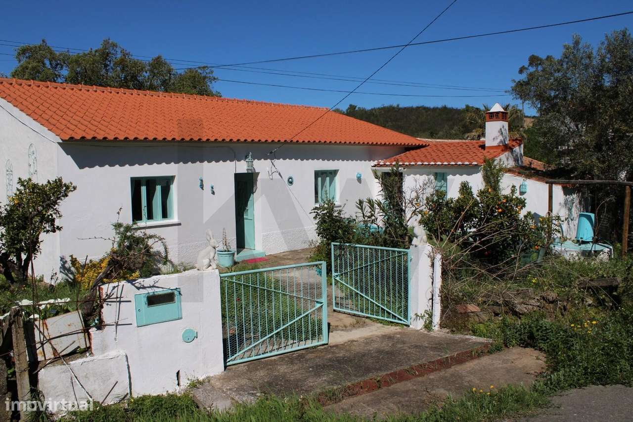 Quinta T3 para venda em Almodôvar a 50 km das praias do Algarve - Grande imagem: 2/21