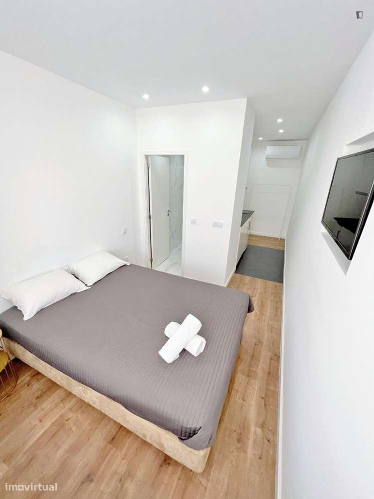 Estúdio - localizado em Paranhos Porto - Grande imagem: 2/9