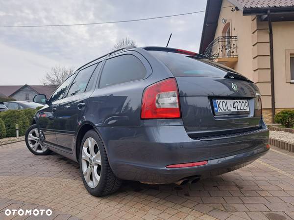 Skoda Octavia 2.0 TDI DPF Elegance - 5