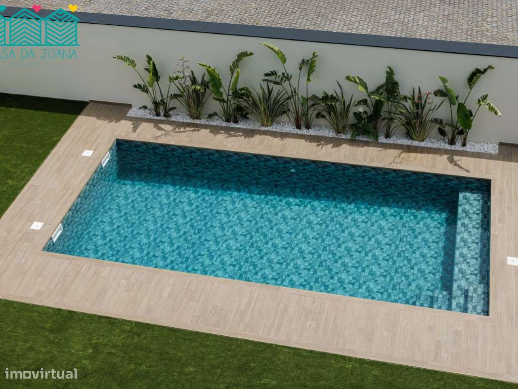 Apartamento T2 com Terraço na Praia da Barra-17