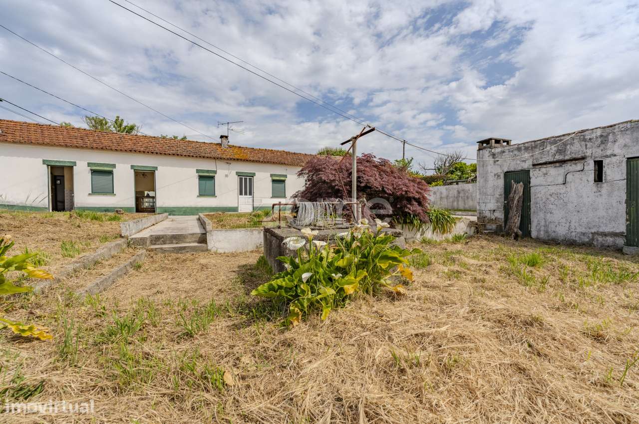 Moradia Com Terreno - Barroselas-35