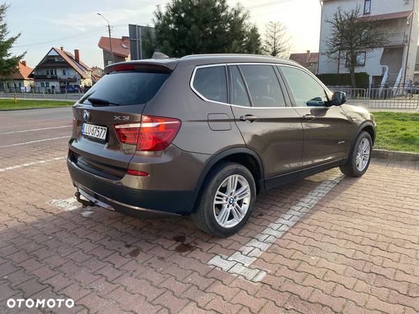 BMW X3 sDrive18d - 7