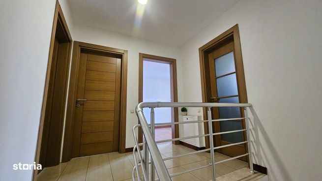 Duplex 4 camere in Cosmopolis-2