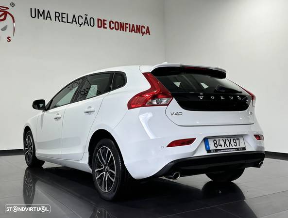 Volvo V40 2.0 D3 Momentum - 15