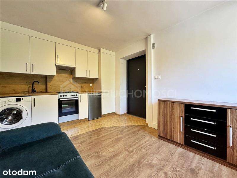 Kawalerka w centrum miasta - wynajem - Pełny obrazek: 3/11