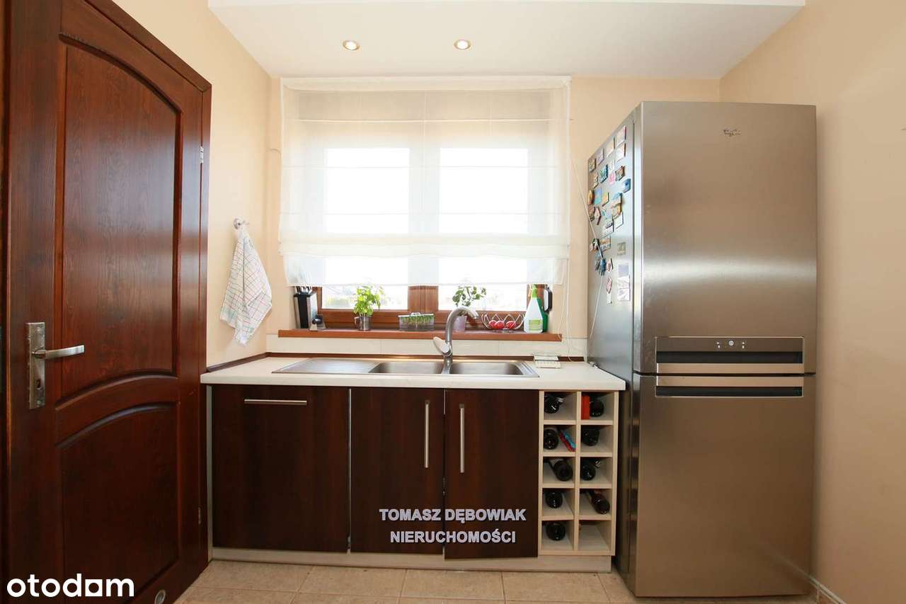 Obszerny wolnostojący dom blisko Zalewu Rydzyńskiego-8