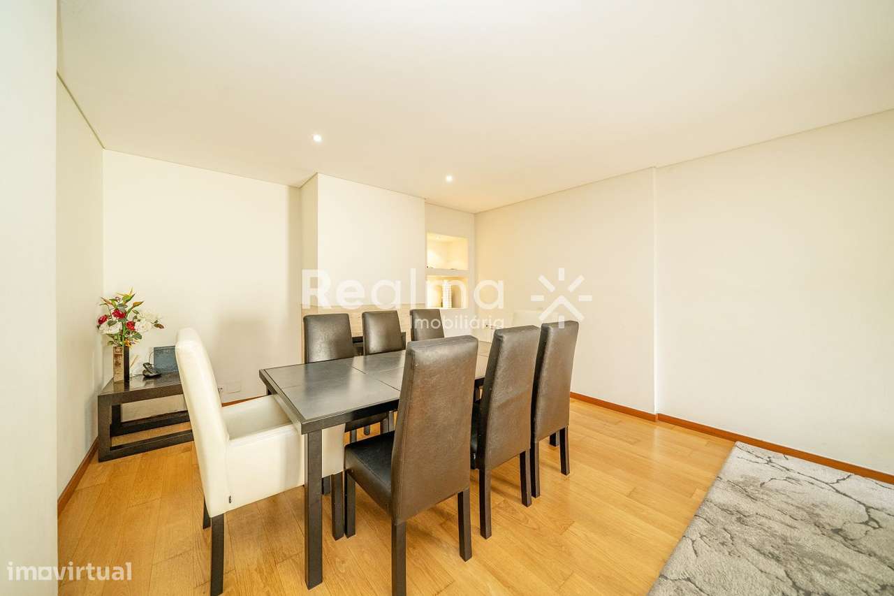 Apartamento T5 em S.Victor-11