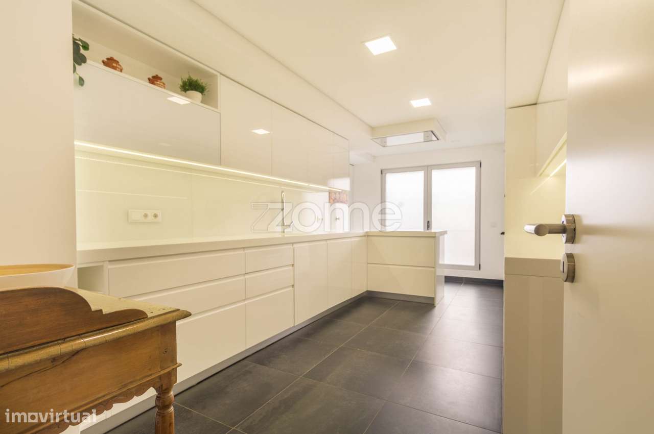 Penthouse T4 com vista mar-9