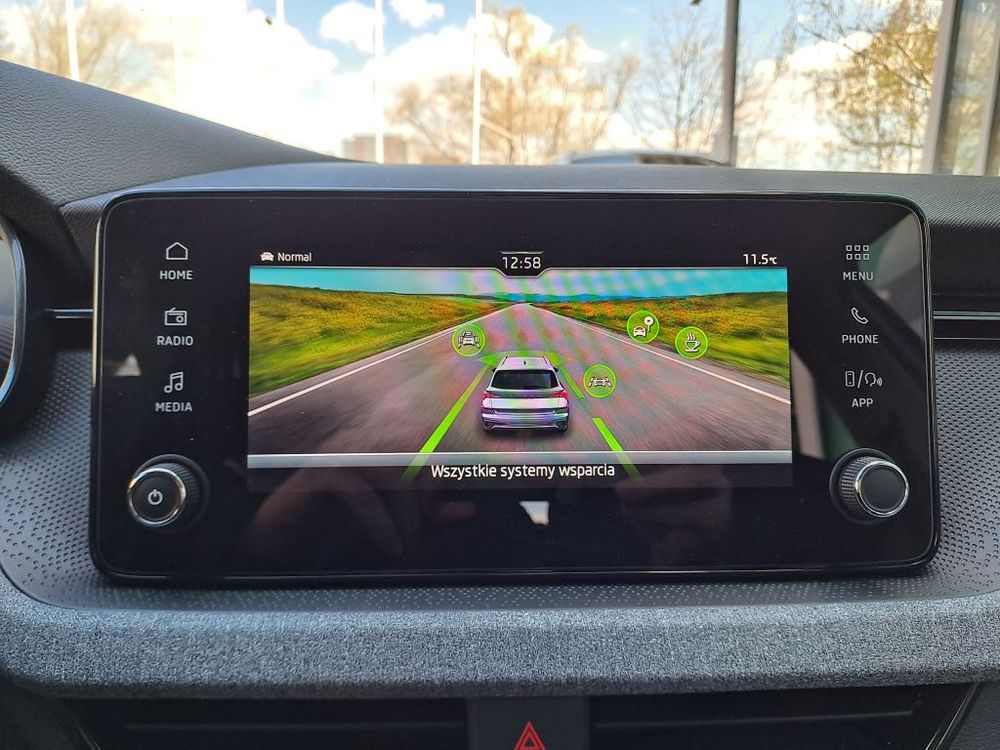 SKODA KAMIQ 1.5 TSI 150KM DRIVE, od ręki