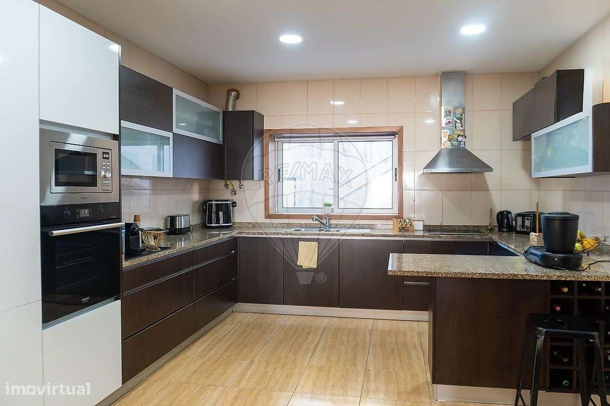 Moradia T3 para venda-3