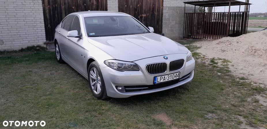 BMW Seria 5 520d - 1