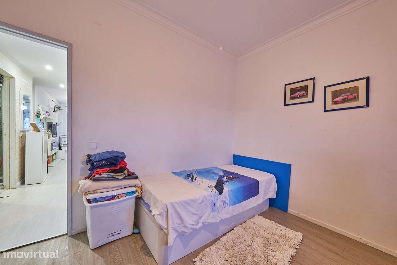 Apartamento T3 com varanda na Sobreda-13