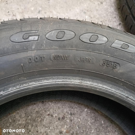 Opona 205/60/16 Goodyear EfficientGrip (E8438) - 5