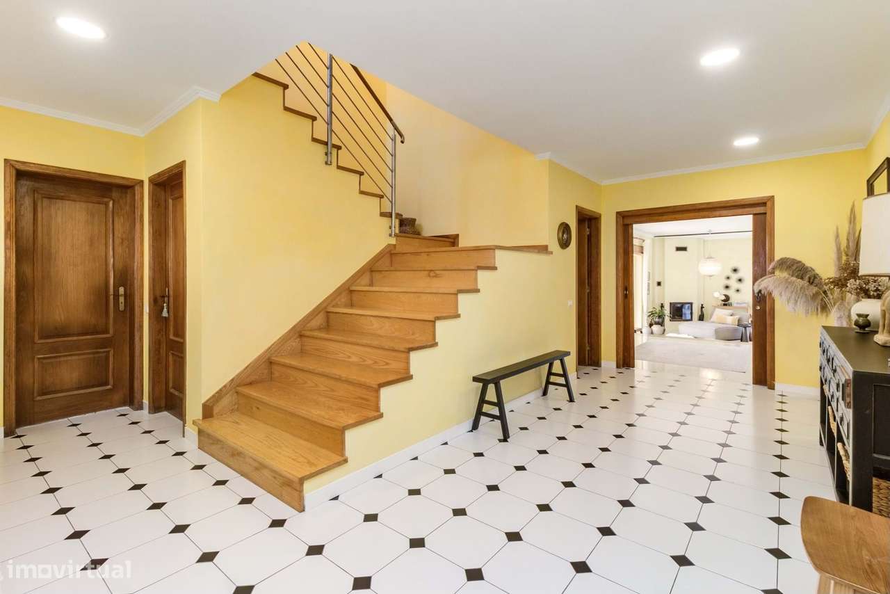 Moradia T6 com Piscina aquecida, Court de Ténis e Jardim na Lourinhã –-17