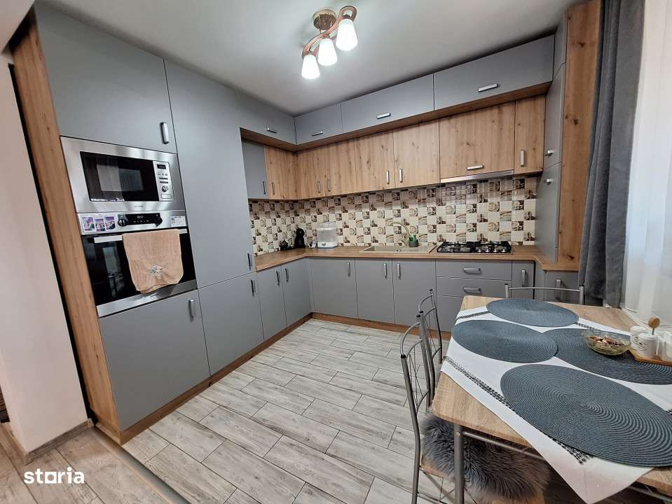 Casa cu 5 camere, teren de 364 mp, 195 000 euro. sat Jucu - Imagine principală: 3/19