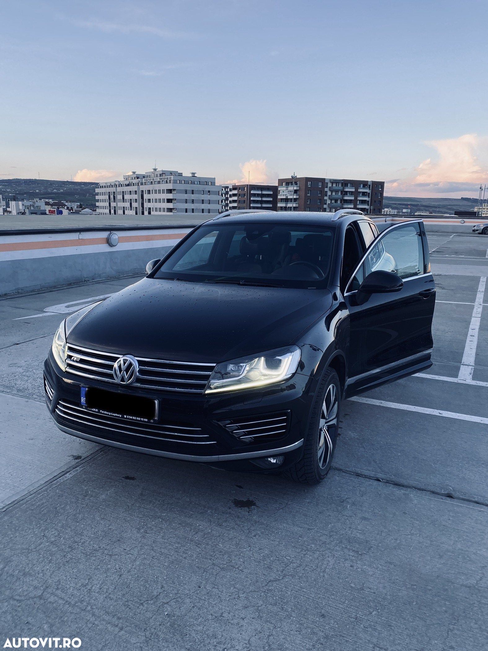 Volkswagen Touareg 3.0 V6 TDI BMT - 14