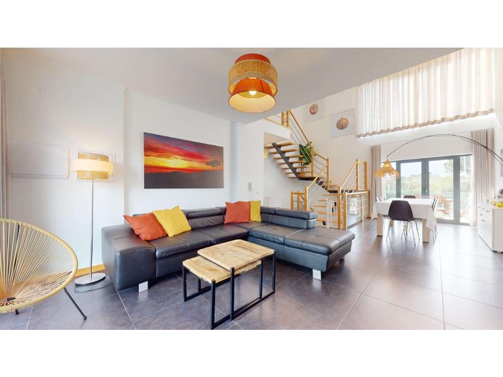 Moradia Germinada 4 Quartos em Soltroia - Grande imagem: 4/20