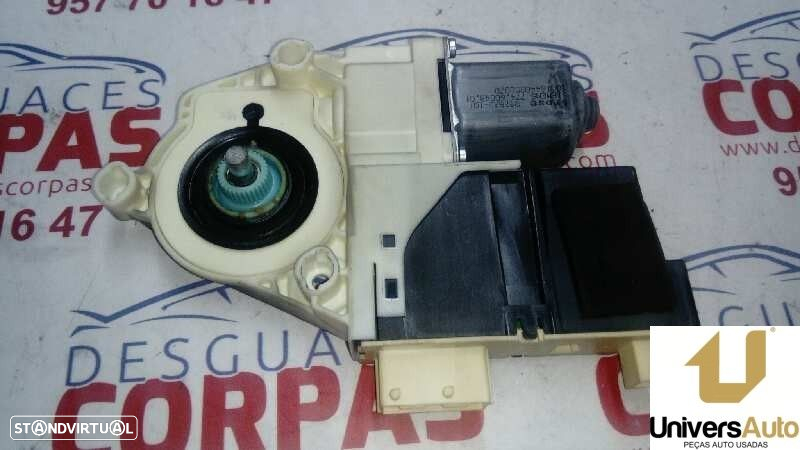 MOTOR ELEVADOR DE VIDRO FRONTAL ESQUERDO CITROEN C4 COUPÉ 2006 -9647442280 - 4