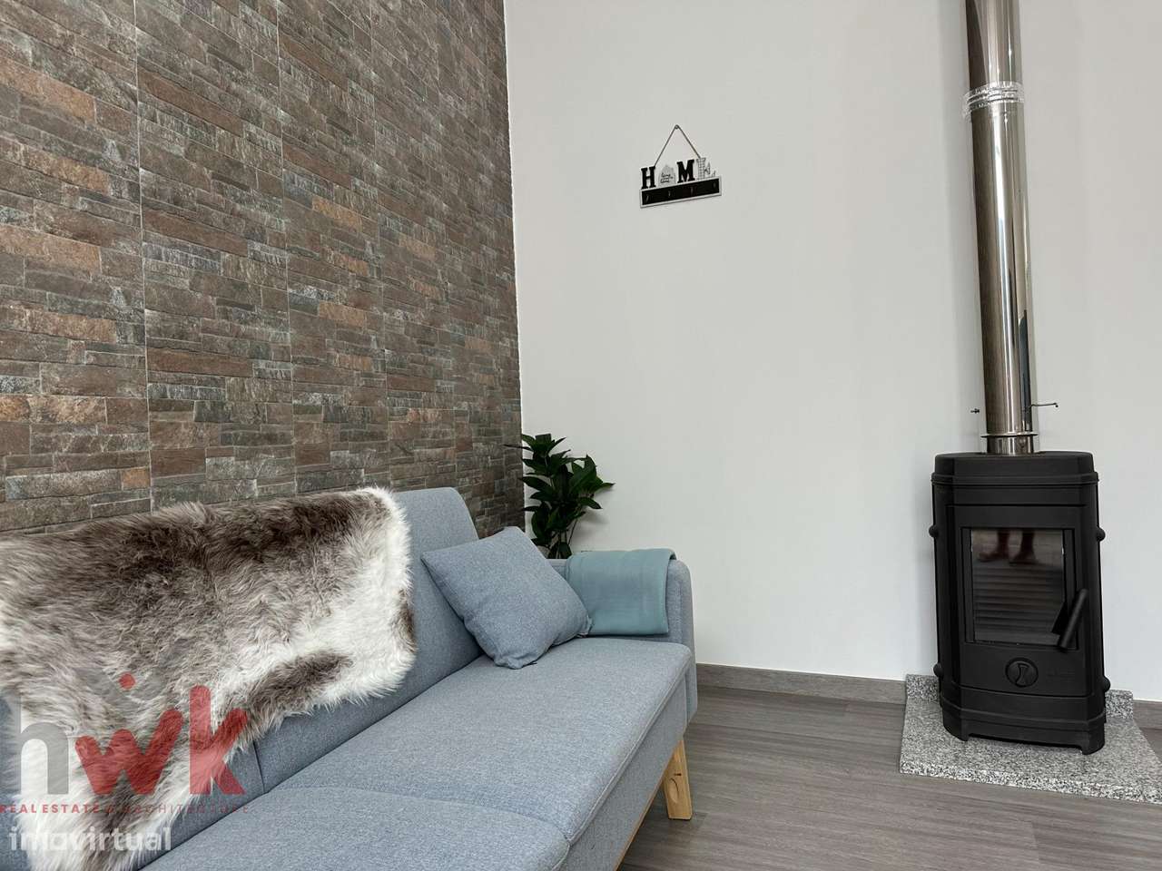 Moradia Típica da Beira-Alta em Pedra – Renovada | Bi-Familiar - Grande imagem: 4/25