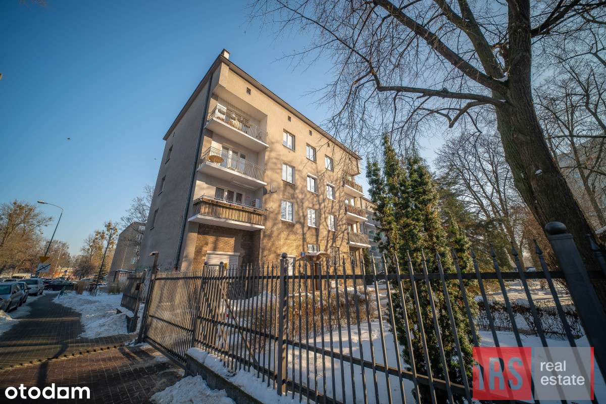 Kilmatyczne mieszkanie  na Żoliborzu-13