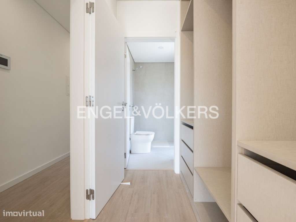 Moradia Geminada T4 Triplex em Fernão Ferro-21