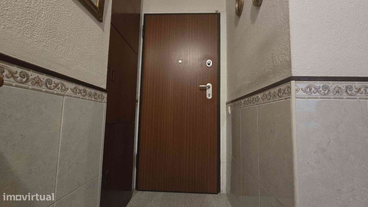 Apartamento, 104 m², Corroios-14