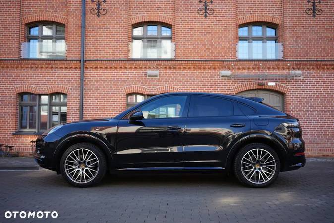 Porsche Cayenne Coupe - 8