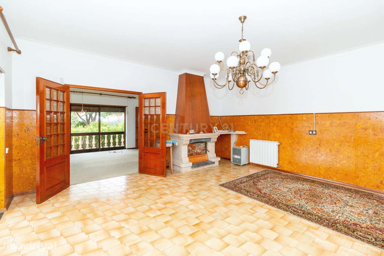 Moradia individual T3 Inserida em 5000 metros de terreno na Moita Mari - Grande imagem: 5/26