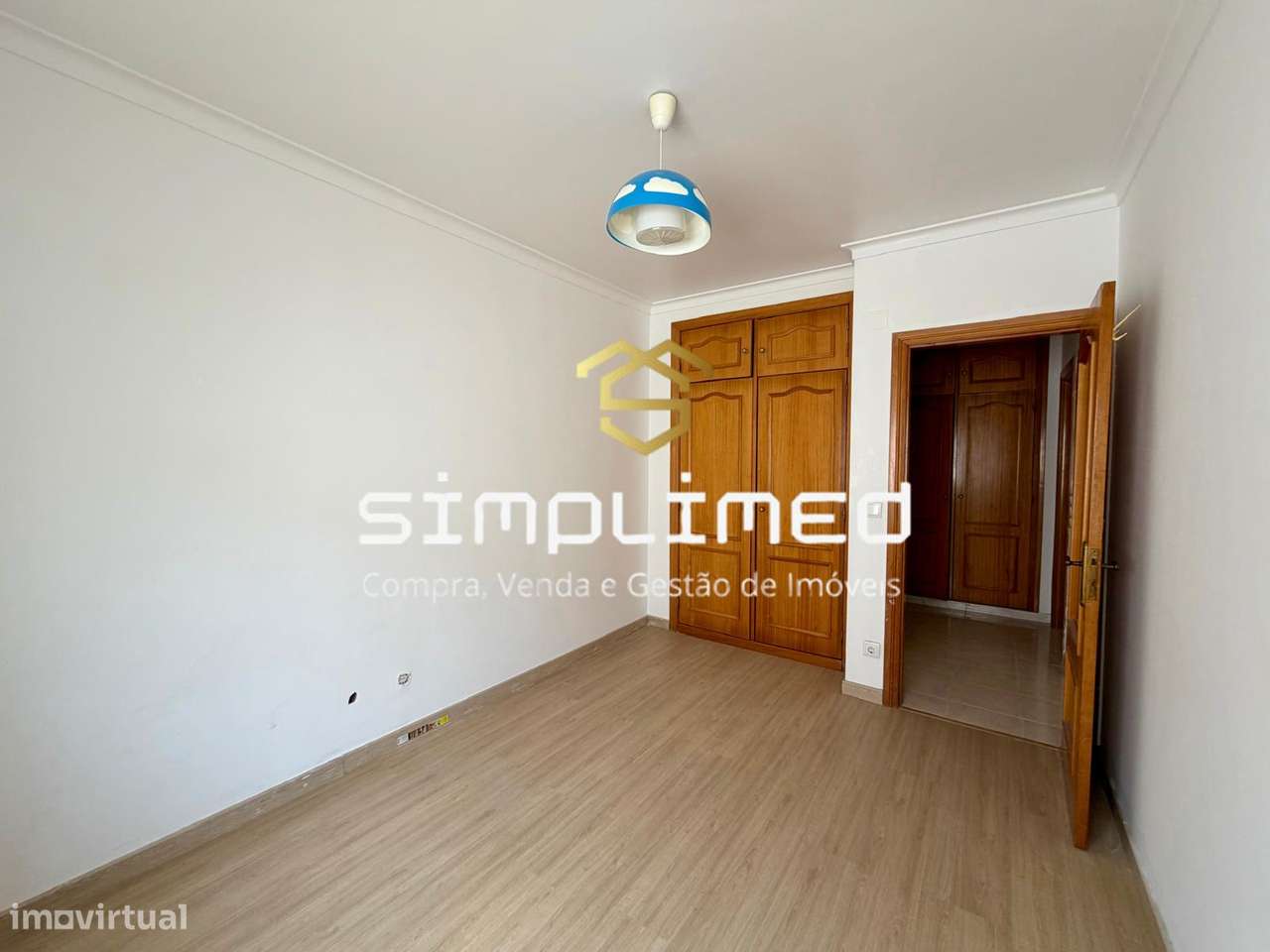 Apartamento T2 na Quinta do Conde ( NJ )-17
