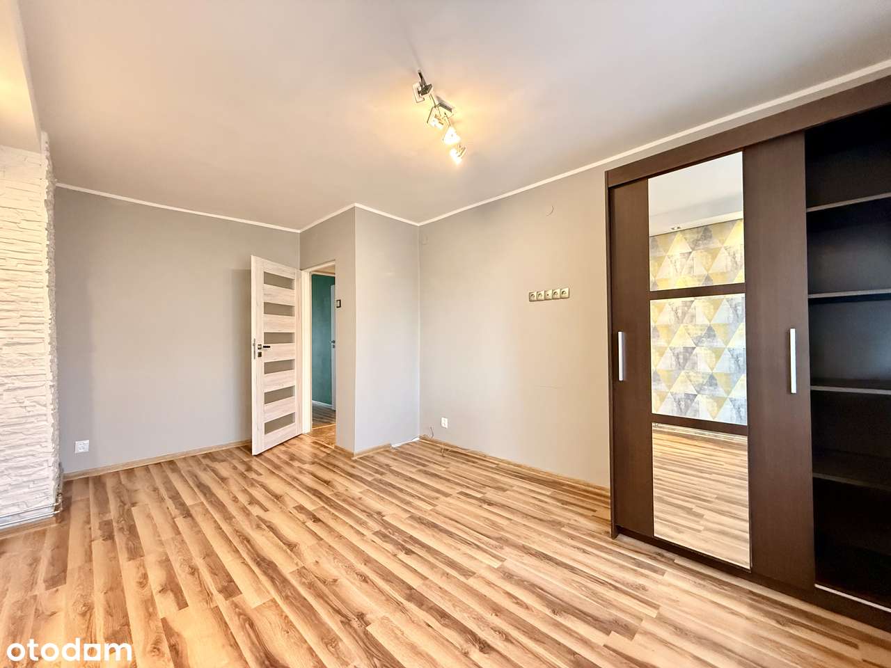 2 pokoje z balkonem - Szombierki - świetna lokalizacja!-3