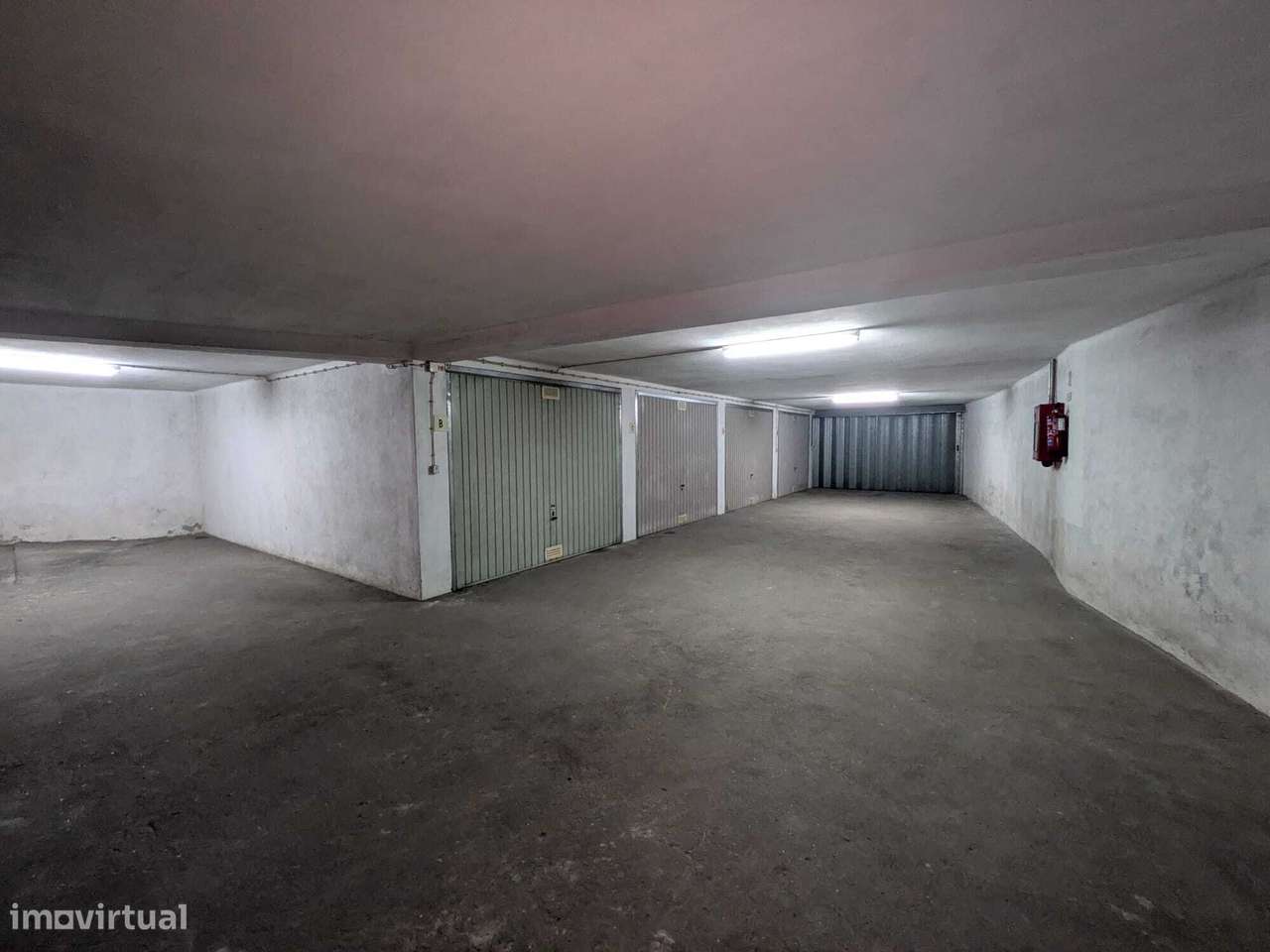 GARAGEM À VENDA NO CENTRO DA FIGUEIRA DA FOZ (GARAGEM D)-2