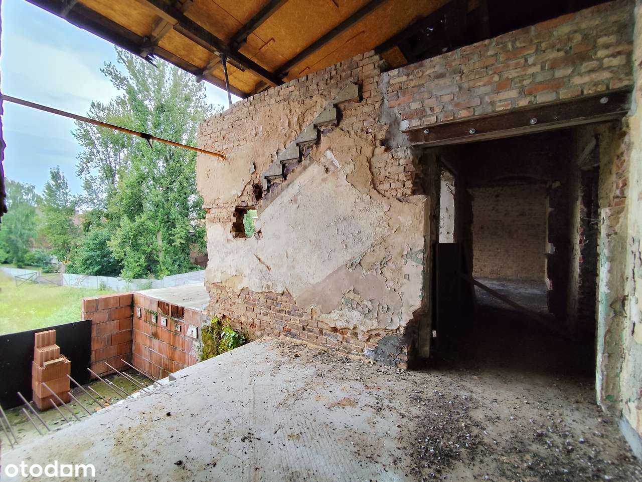 Kamienica 765 m2, działka 873 m2, stan surowy otwarty, stropy żelbeton-4