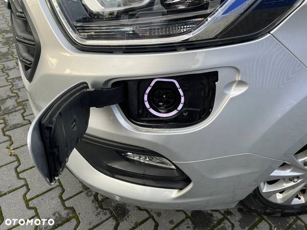 Ford Transit Custom Plug-in Hybrid L1H1 Limited - 10