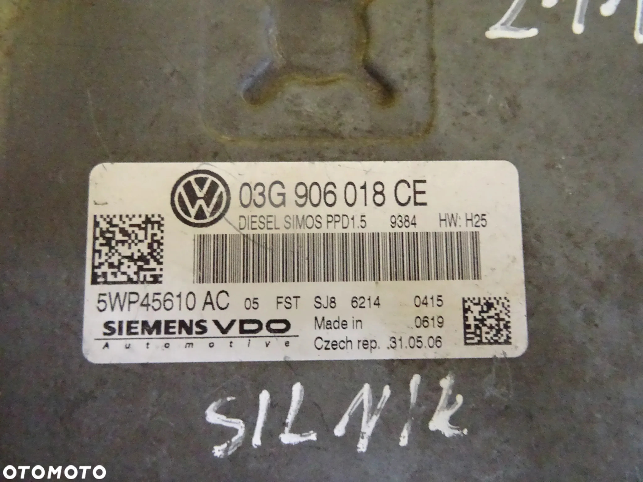 KOMPUTER SILNIKA VW PASSAT B6  03G906018CE/  5WP45610AC NR211 - 2