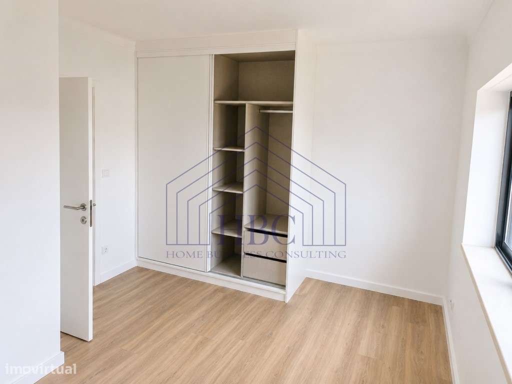 Moradia T2 Duplex Totalmente Remodelada em Vale Côvo Bombarral-5