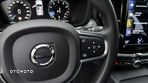 Volvo XC 60 B4 B Momentum Pro - 17