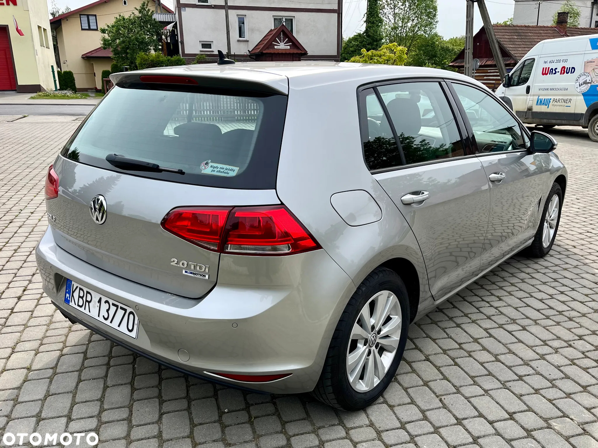 Volkswagen Golf 2.0 BlueTDI DSG Comfortline - 3