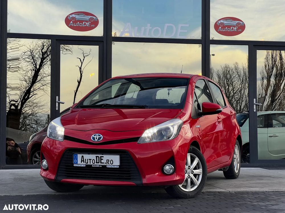 Second hand Toyota Yaris - 8 990 EUR, 85 000 km - Autovit