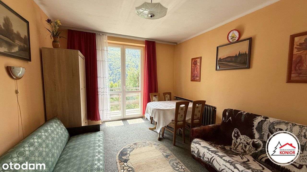 Przestronny budynek, z ogrodem i widokowym tarasem-17