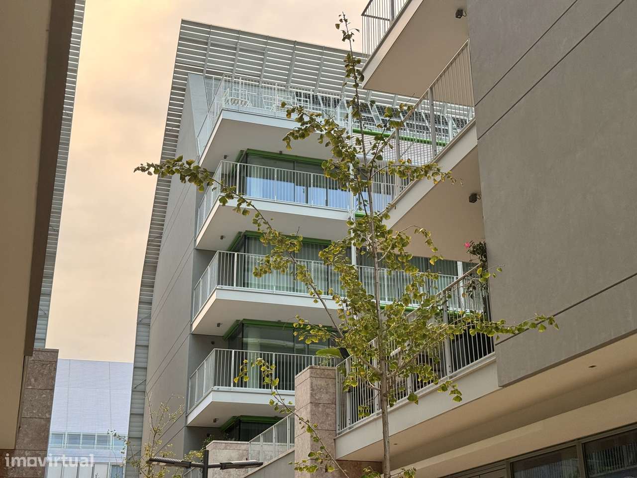 Apartamento Exclusivo no Prata Riverside Village, Arquit. RENZO PIANO - Grande imagem: 2/28