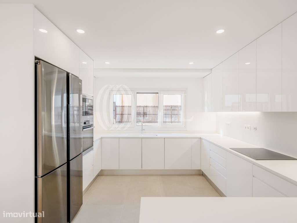 Moradia T4 com jardim e piscina, em Sassoeiros, Cascais - Grande imagem: 4/29