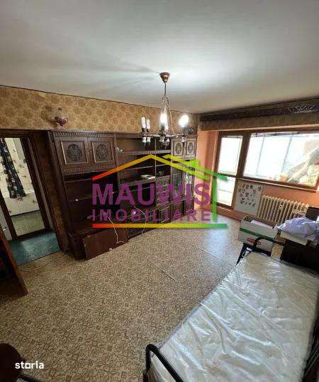 Vand apartament cu 3 camere in zona Gorjului, 7 minute metrou!