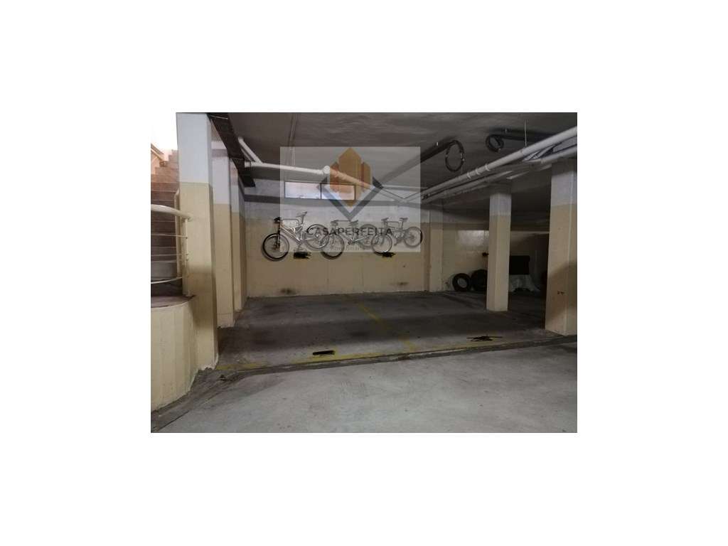 T4 Triplex em Condomínio Fechado com Piscina - Praia de Agudela - L...-18