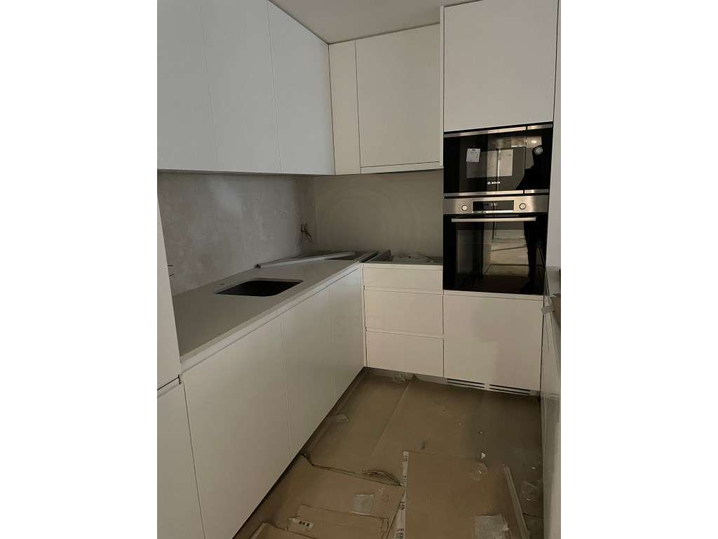 Apartamento T1 com Garagem em Vila Nova de Gaia-22