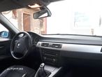 BMW Seria 3 320d - 8