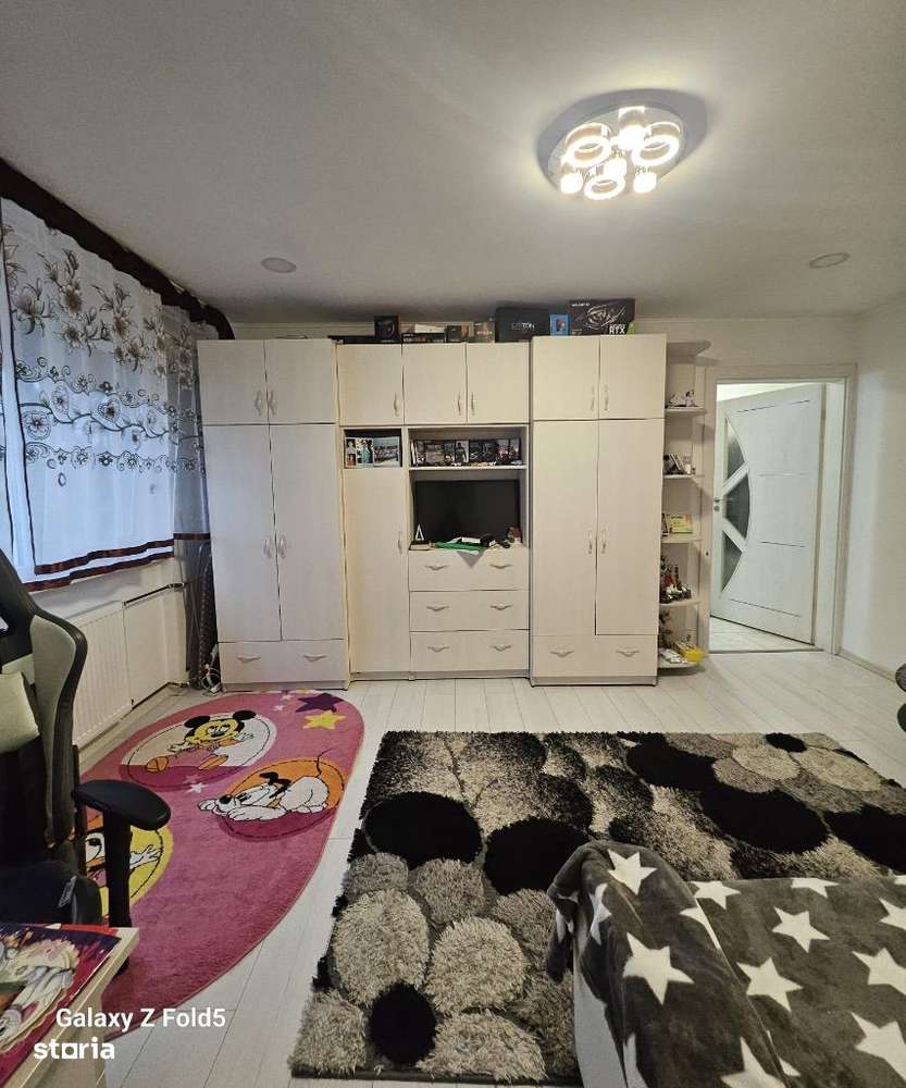 Apartament cu 3 camere de vânzare – Str. Războieni, Oradea! - Imagine principală: 4/12