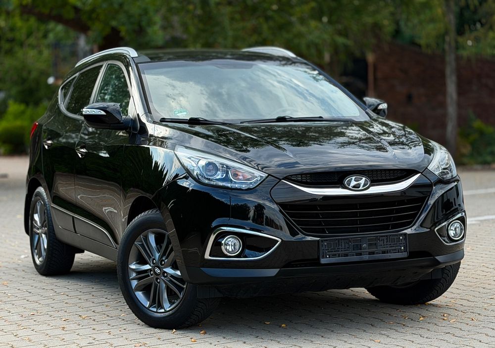 Hyundai ix35 blue 1.6 2WD Finale Gold 2014